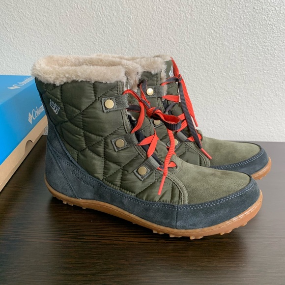 womens columbia hiking boots